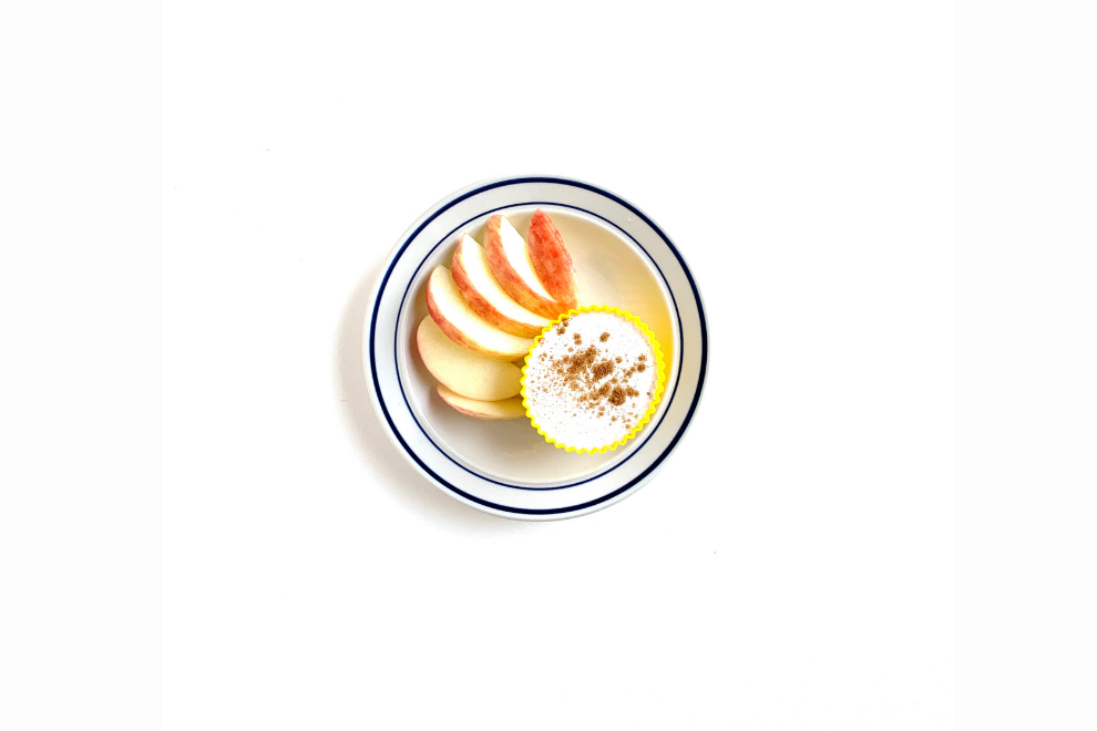 https://kidseatincolor.com/wp-content/uploads/2019/10/Apples-and-dips.png