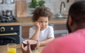 Solve Picky Eating: 12 Expert Tips for Parents of Picky Eaters