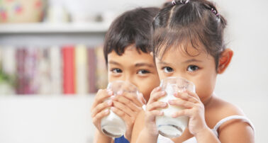 The Best Milk for Toddlers: A Pediatric Dietitian’s Guide for Parents